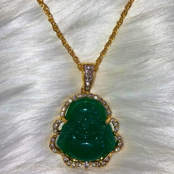 Jewelry - Gold plated Buddha pendant necklace in jade green